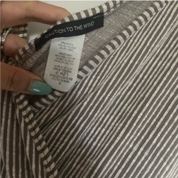 SUPER SOFT Caution to the Wind sleeveless Dress - Picture 5 of 6